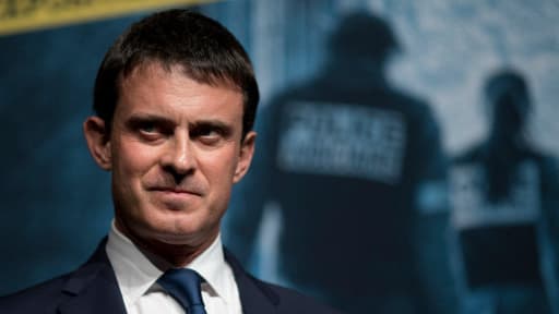 Manuel Valls, le ministre de l'Interieur, sanctionne le patron de la PJ parisienne.