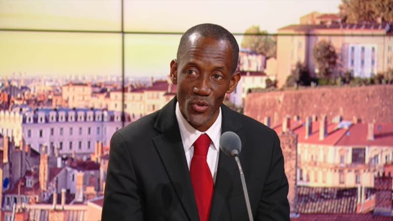 "Nouvelle France", tacle à son prédécesseur: le nouveau maire LFI de Saint-Denis Bally Bagayoko se confie