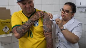 Vaccination contre la fièvre jaune, au Brésil.