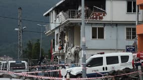 Un commissariat d'Istanbul a été ciblé par une attaque à la voiture piégée, lundi 10 août. 