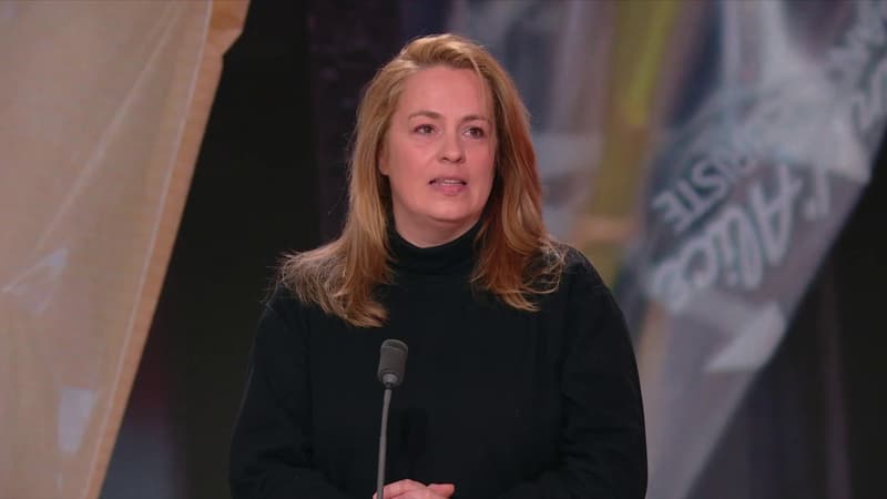 "Ce n'est pas la téléréalité qui l'a tué, c'est l'après": une amie de Loana appelle à "ne pas oublier" la personne "solaire" qu'elle était