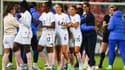 Corinne Diacre et les Bleues après leur dernier match de préparation, le 1er juillet 2022