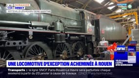 Rouen: une rare locomotive acheminée à Rouen par des passionnés de trains