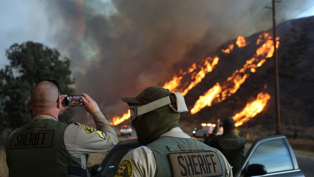 Les conséquences de l’incendie autour du lac Castaic, Californie, le 22 janvier 2025
