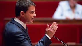 Le Premier ministre Manuel Valls s'exprime à l'Assemblée nationale, jeudi 12 mai 2016 