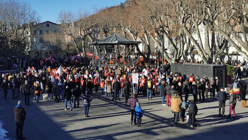 Réforme des retraites: plus de 2000 manifestants rassemblés à Gap et Digne-les-Bains