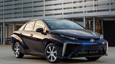 Toyota favorise le développement des infrastructures de production et de distribution d'hydrogène pour accélérer le déploiement de sa Mirai.