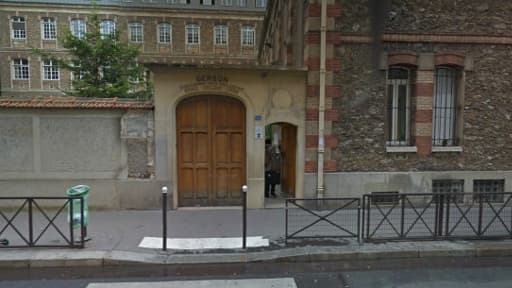 L'entrée du collège-lycée privé Gerson situé dans le 16e arrondissement de Paris