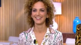 Leïla Slimani sur le plateau de C à vous