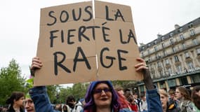 Rassemblement contre la transphobie, le 5 mai 2024 Place de la République à Paris.