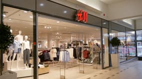 H&M a perdu 336 magasins en 2022.