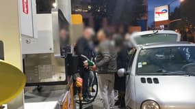 Des automobilistes se sont disputés à une station-service d'Issy-les-Moulineaux. 