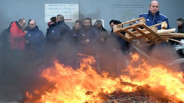 Des surveillants bloquent la prison de Brest le 24 janvier 2018