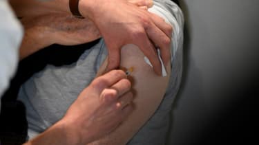Vaccination contre le Covid-19 des personnes de plus de 75 ans hors Ehpad, à Nancy, le 13 janvier 2021
