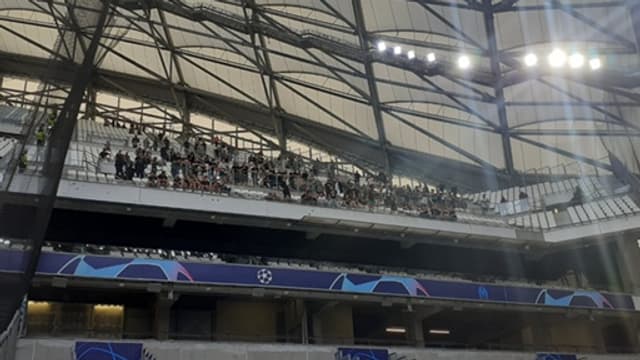 Les premiers supporters allemands arrivent au vélodrome