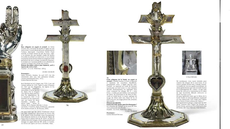 La relique contenant des fragments réputés de la "vraie Croix" à droite de la page 35 du catalogue de la vente.