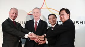 Thierry Bolloré et Jean-Dominique Senard, les dirigeants de Renault, Hiroto Saikawa, le patron de Nissan et Osamu Masuko, celui de Mitsubishi.