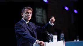 Emmanuel Macron aux assises de la mer à La Rochelle le 4 novembre 2025