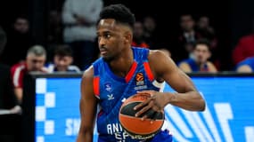 Rodrigue Beaubois avec l'Efes Istanbul en février 2024