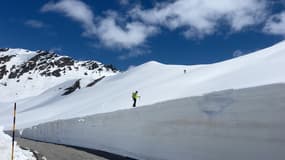 Le col Agnel enneigé, dans les Hautes-Alpes. 