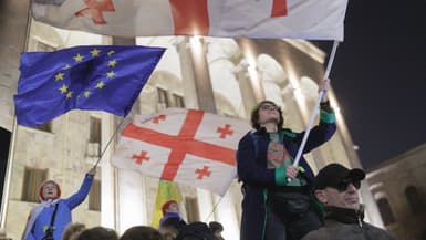 Une manifestation contre le gouvernement géorgien, le 29 novembre 2025 à Tbilisi.