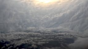 Photo de l'oeil du cyclone de l'ouragan Melissa qui s'apprête à toucher la Jamaïque le 28 octobre 2025. 
