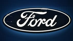 Ford espère gagner du temps pour être parmi les tout premiers à commercialiser une voiture sans conducteur.