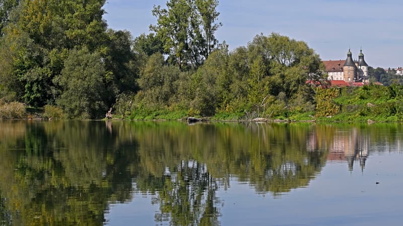 Deux adolescents meurent dans le Doubs, à Besançon, après "une baignade interdite"