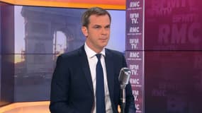 Covid-19: sur RMC, Olivier Véran alerte sur une "petite poussée" des contaminations