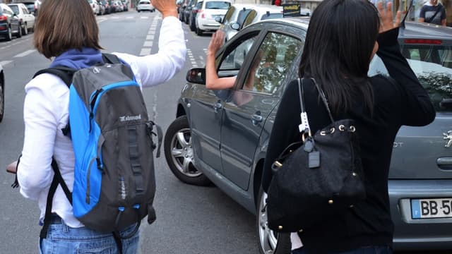 Le service de covoiturage sera proposé en complément des transports en commun déjà existants sur l'agglomération nantaise.