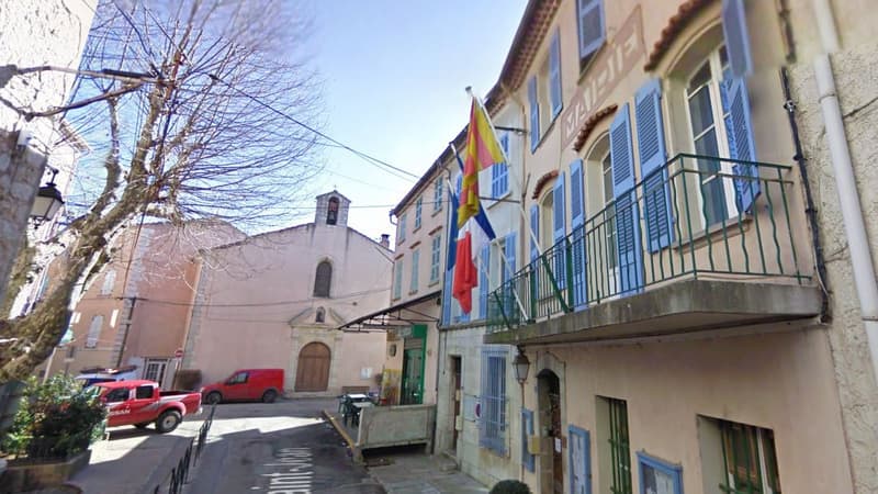 La mairie de Signes, dans le Var.