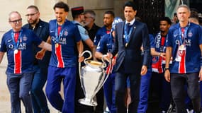 Marquinhos et Nasser al-Khelaïfi portent la Ligue des champions au palais de l'Elysée, le 1er juin 2025