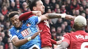 Tyrone Mings et Zlatan Ibrahimovic