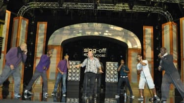 A la rentrée 2011, France 2 avait tenté de rajeunir son audience avec le télé-crochet "Sing Off" qui avait fait un bide d'audience