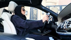 Une Saoudienne s'entraîne à la conduite automobile, le 29 avril 2018 à Ryad