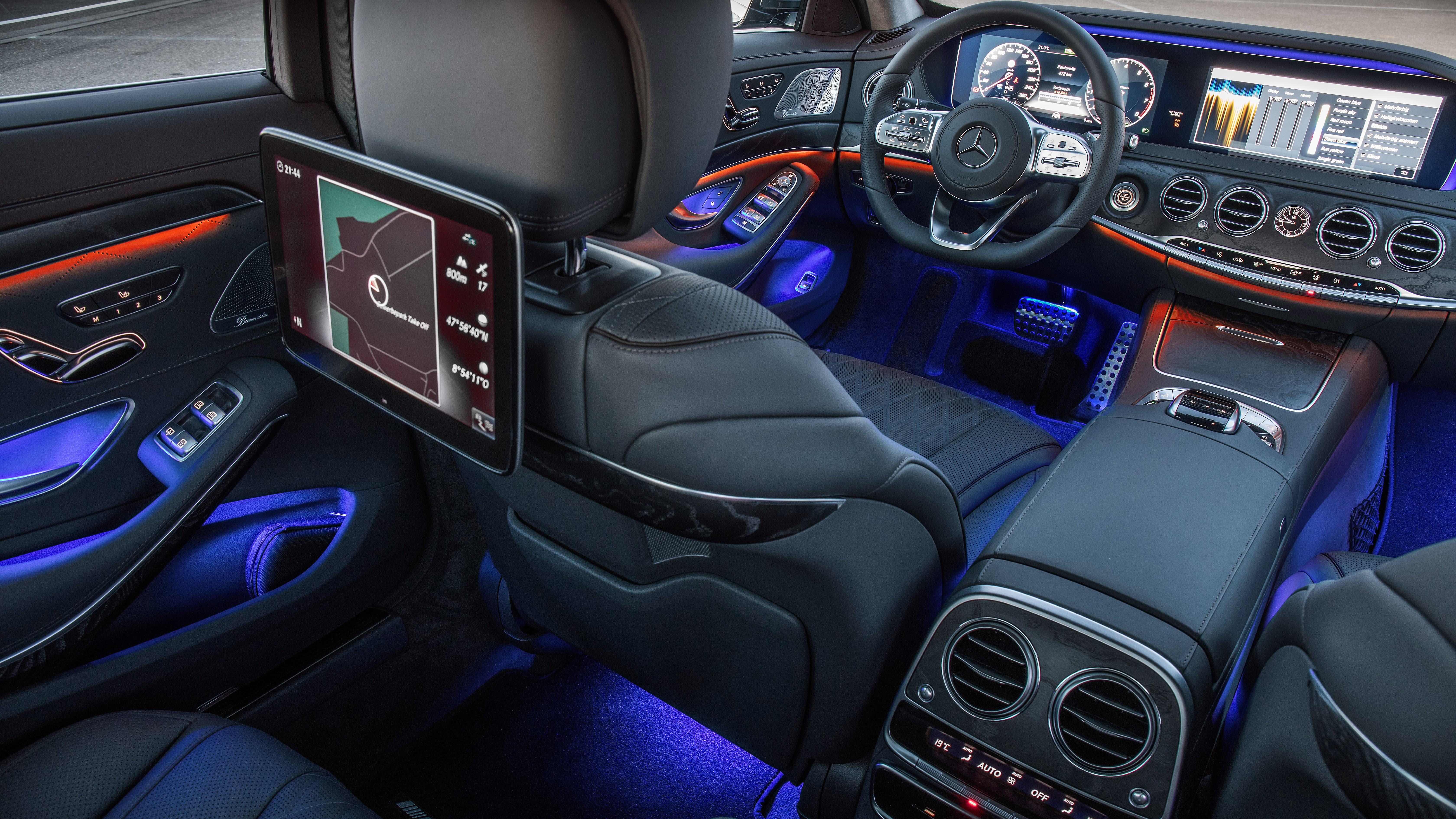 Cette ambiance pour Jasmine et Aladin modernes: le voilà votre rêve bleu sur tapis volant! Cette ambiance pour Jasmine et Aladin modernes: le voilà votre rêve bleu sur tapis volant!