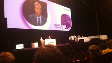 Vincent Bolloré reconstitue-t-il la holding financière qu'il avait promis de supprimer?
