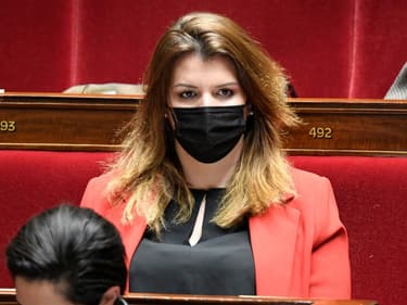 La ministre déléguée à la citoyenneté Marlène Schiappa le 30 mars 2021 à l'Assemblée nationale à Paris