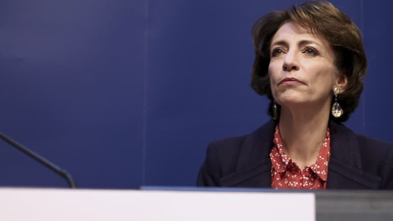 Marisol Touraine assure que 2.500 lits supplémentaires sont disponibles dans les hôpitaux depuis 2012