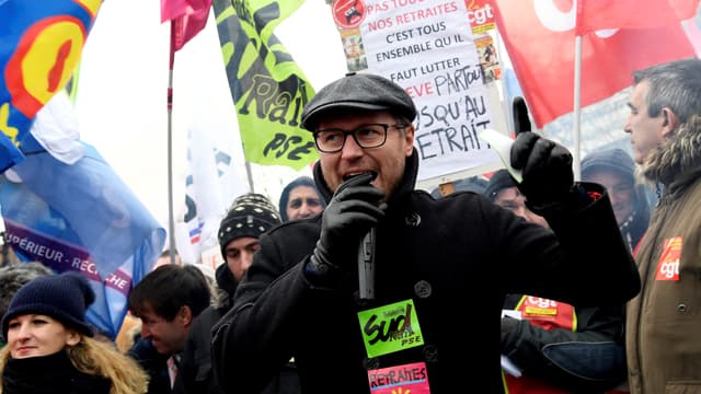 Fabien Villedieu, représentant du syndicat SUD-Rail, lors d'une manifestation le 15 janvier 2020