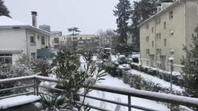 Pyrénées-Atlantiques : Pau recouverte de neige - Témoins BFMTV