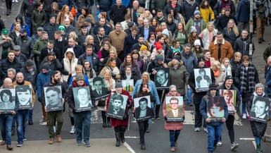 Une marche pour commémorer le 50e anniversaire du "Bloody Sunday", le 30 janvier 2022 à Londonerry, en Irlande du Nord