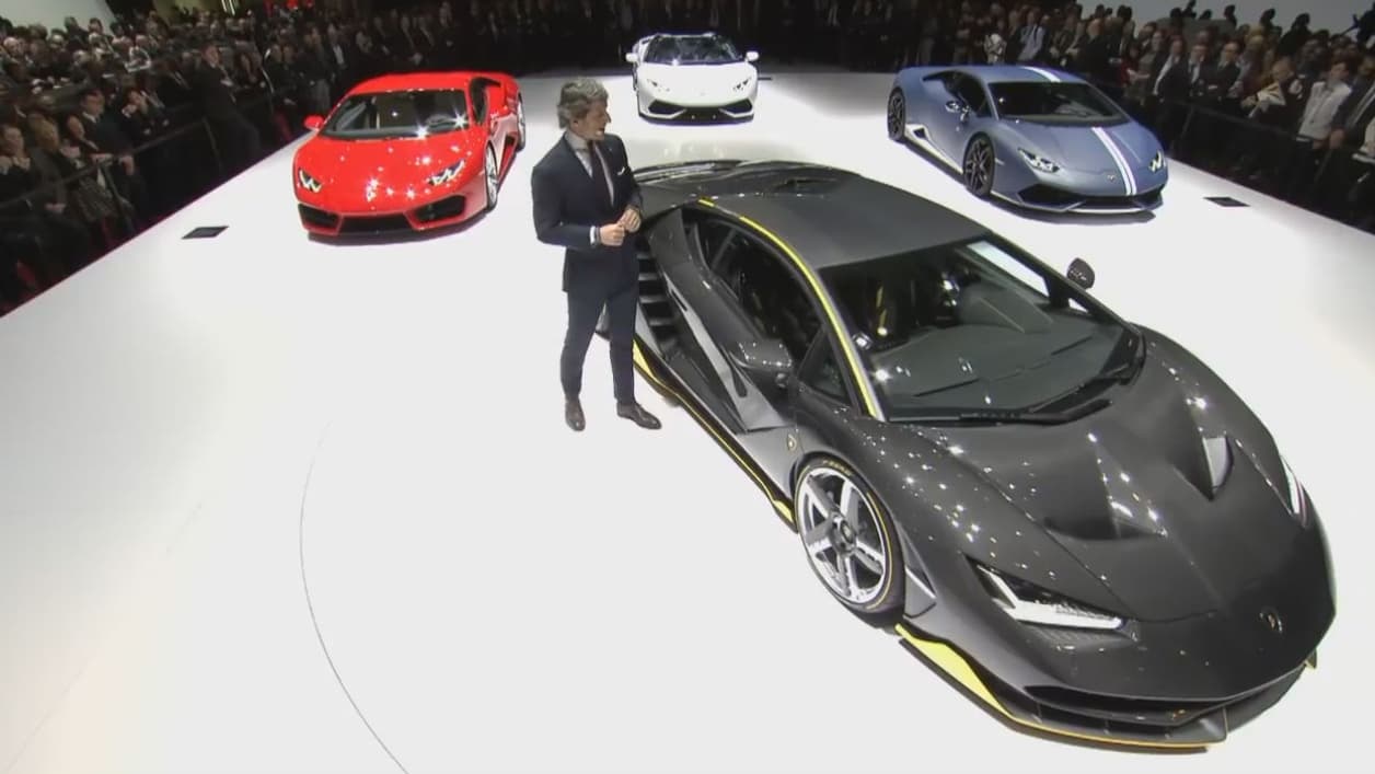 Stephan Winkelmann a fait ses adieux en tant que patron de Lamborghini en dévoilant la Centenario, une Lamborghini de 770ch. 