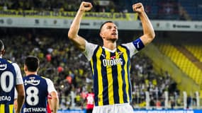 E. Dzeko