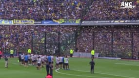50 000 supporters mettent le feu à l'entraînement de Boca Juniors