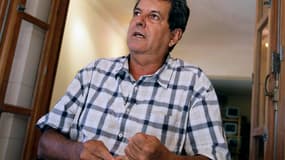 Oswaldo Paya, l'un des plus célèbres dissidents cubains, est mort dimanche à l'âge de 60 ans dans un accident de voiture dans l'est de l'île. /Photo d'archives/REUTERS/Enrique De La Osa
