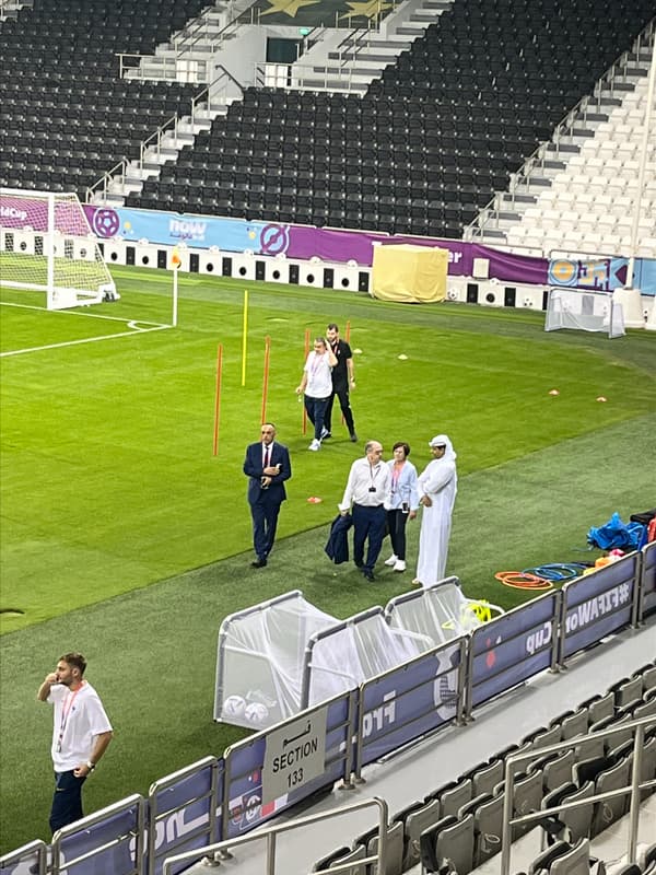 Nasser al-Khelaïfi est présent à l'entraînement des Bleus