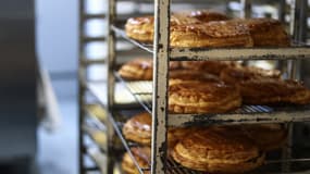Une fournée de galettes des rois.