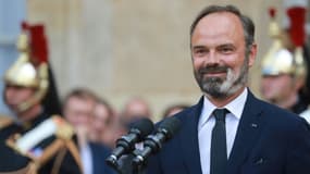 Edouard Philippe lors de la passation des pouvoirs le 3 juillet 2020 avec Jean Castex