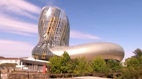 La Cité du vin, dont le projet, a germé en 2009, est enfin née: François Hollande l'inaugure ce mardi.